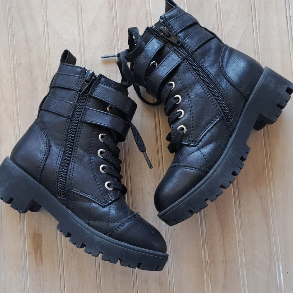 BCBG Girl Adrianna Combat Double Buckle Lace Side Zip Chunky Ankle Boots